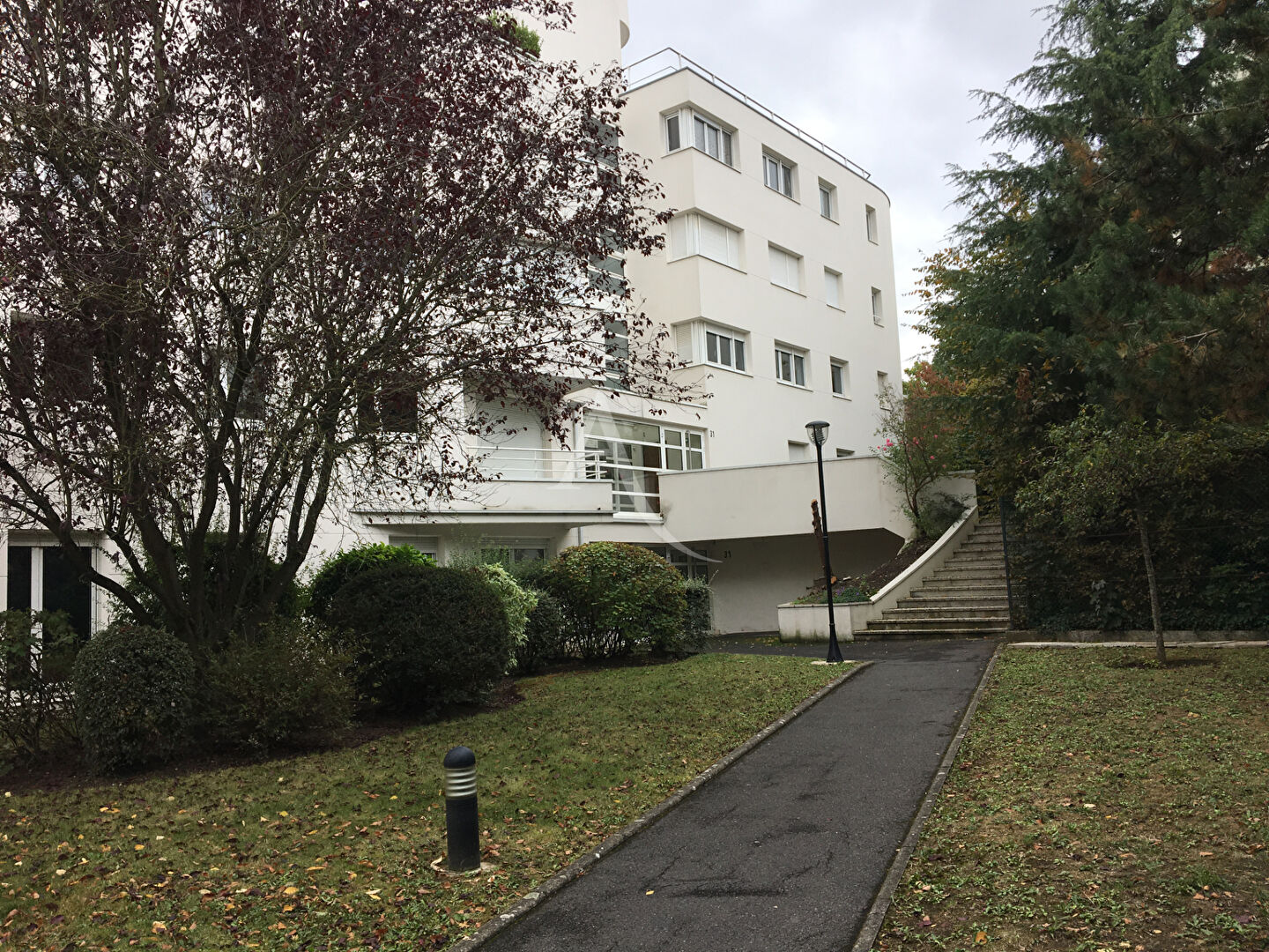 Appartement Chatenay Malabry 2 pièce(s) 52 m2