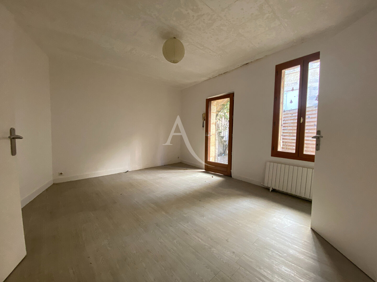 Photo BORDEAUX JUDAIQUE - T1 d'environ 27 m2 à rénover image 4/5