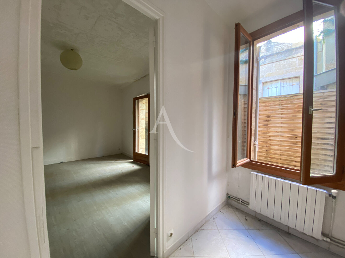 Photo BORDEAUX JUDAIQUE - T1 d'environ 27 m2 à rénover image 5/5