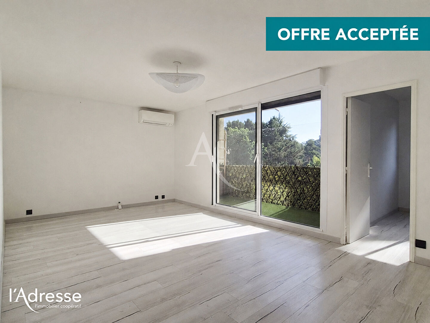 GRADIGNAN MAIRIE -APT DE TYPE 2 AVEC LOGGIA