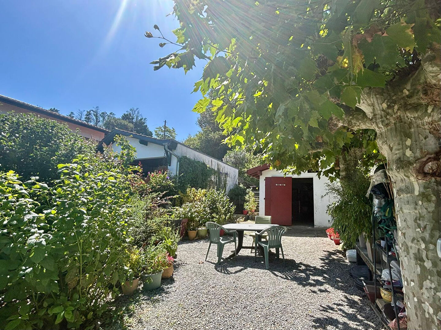 Ascain : Appartement T3 avec jardin, garage et atelier !