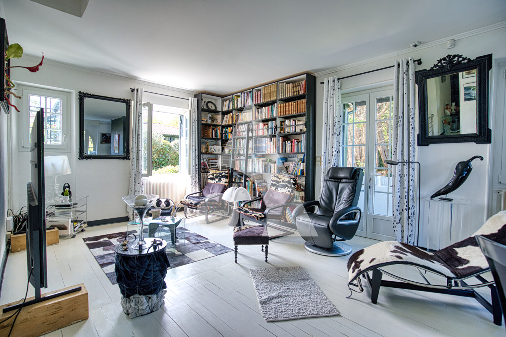 Photo Demeure de prestige Guethary 7 pièces 230.69 m2 image 1/6