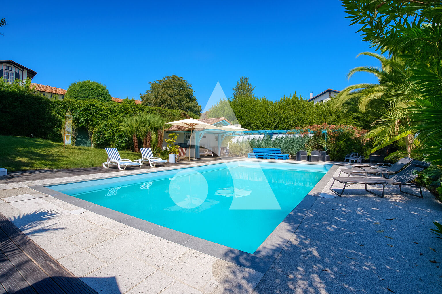 Photo Demeure de prestige Guethary 7 pièces 230.69 m2 image 2/6