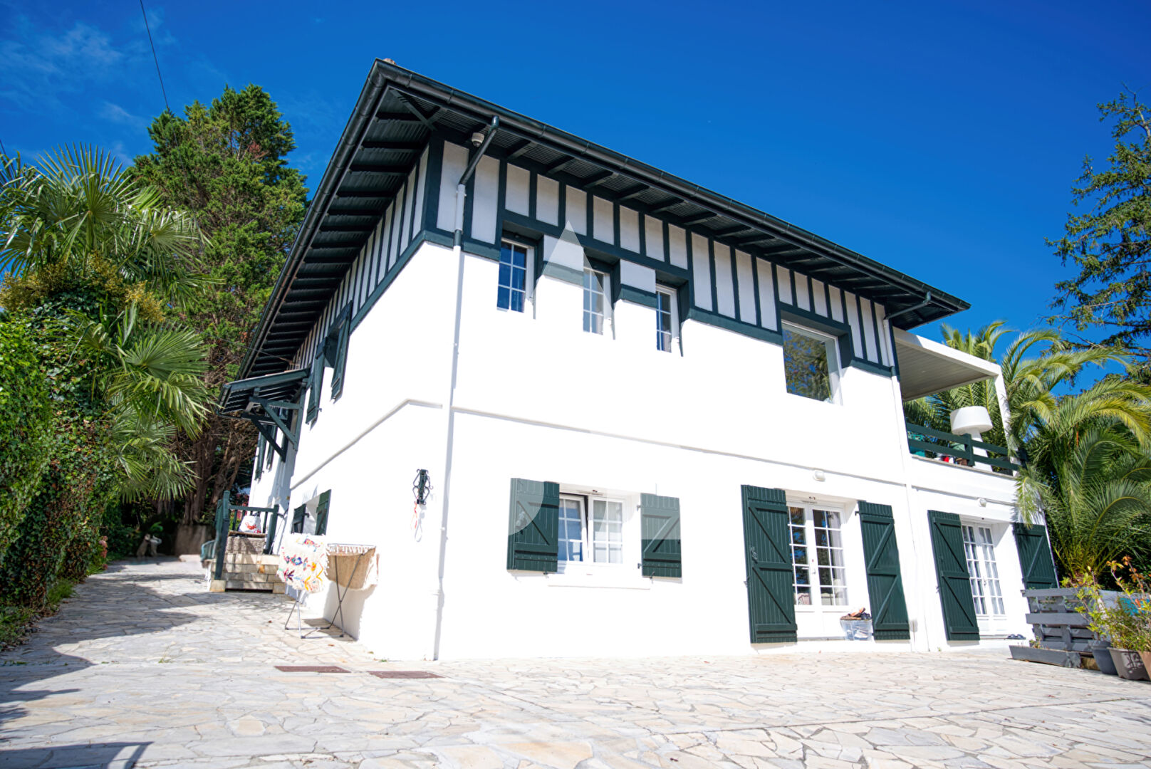 Photo Demeure de prestige Guethary 7 pièces 230.69 m2 image 3/6