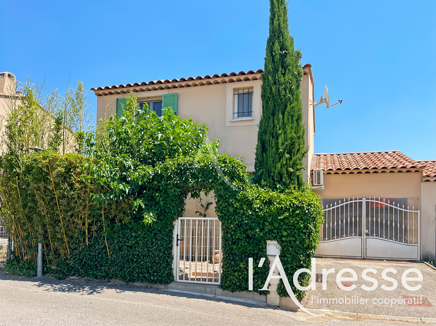 Photo Maison Cuges Les Pins - 4 pièces - 69m2 image 1/6