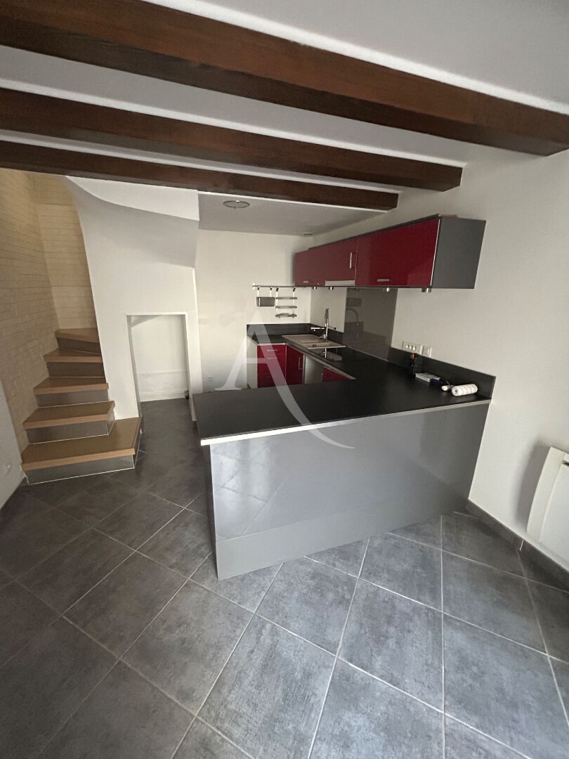 Photo Maison Istres 2 pièce(s) 49 m2 image 1/6