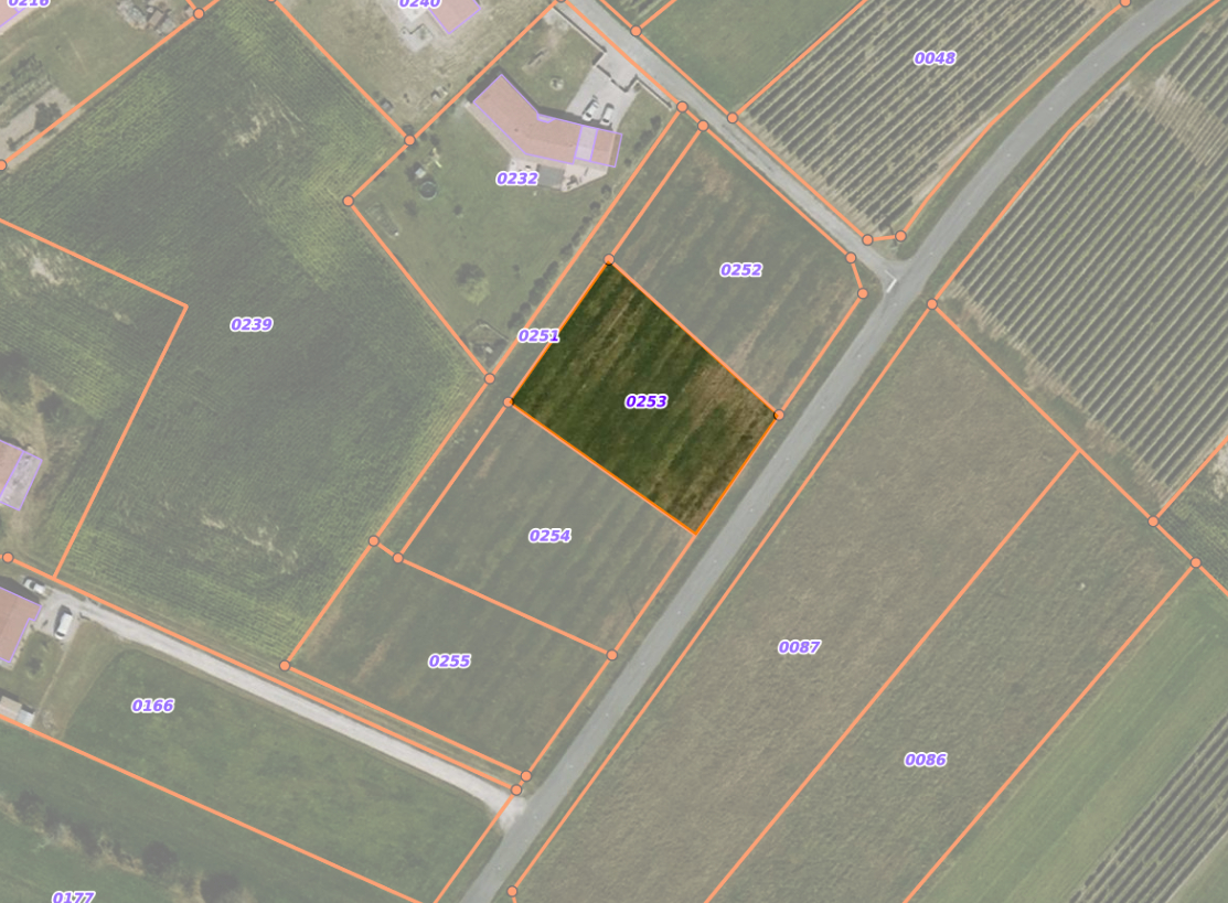 Terrain viabilisé eau/élec