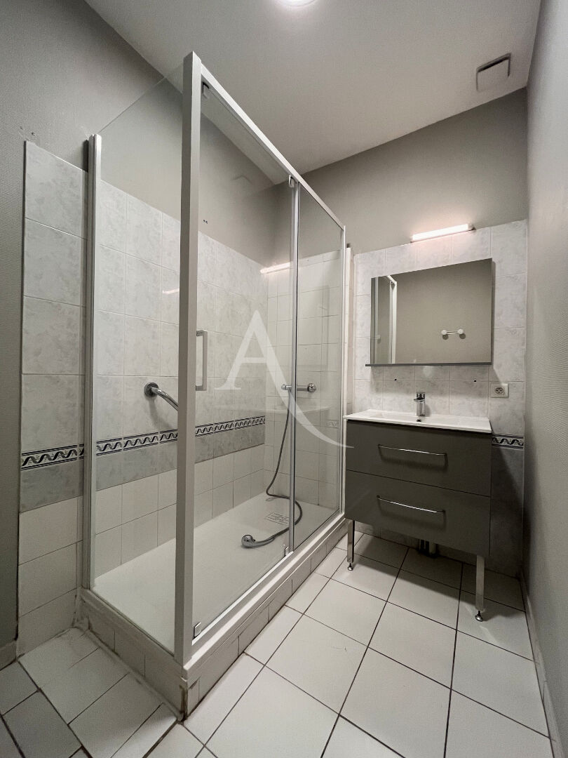 Photo Appartement Jonzac T2 53 m2 image 3/5