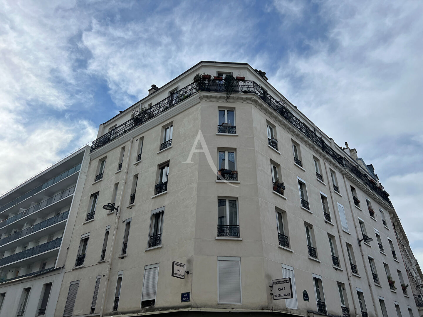 Agence immobilière de l'Adresse Voltaire