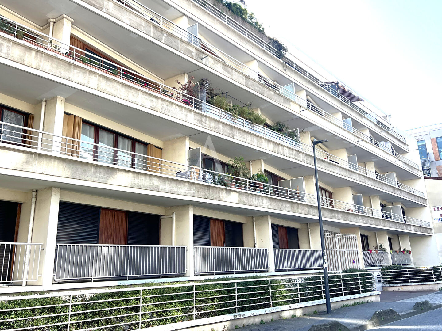 Agence immobilière de l'Adresse Voltaire