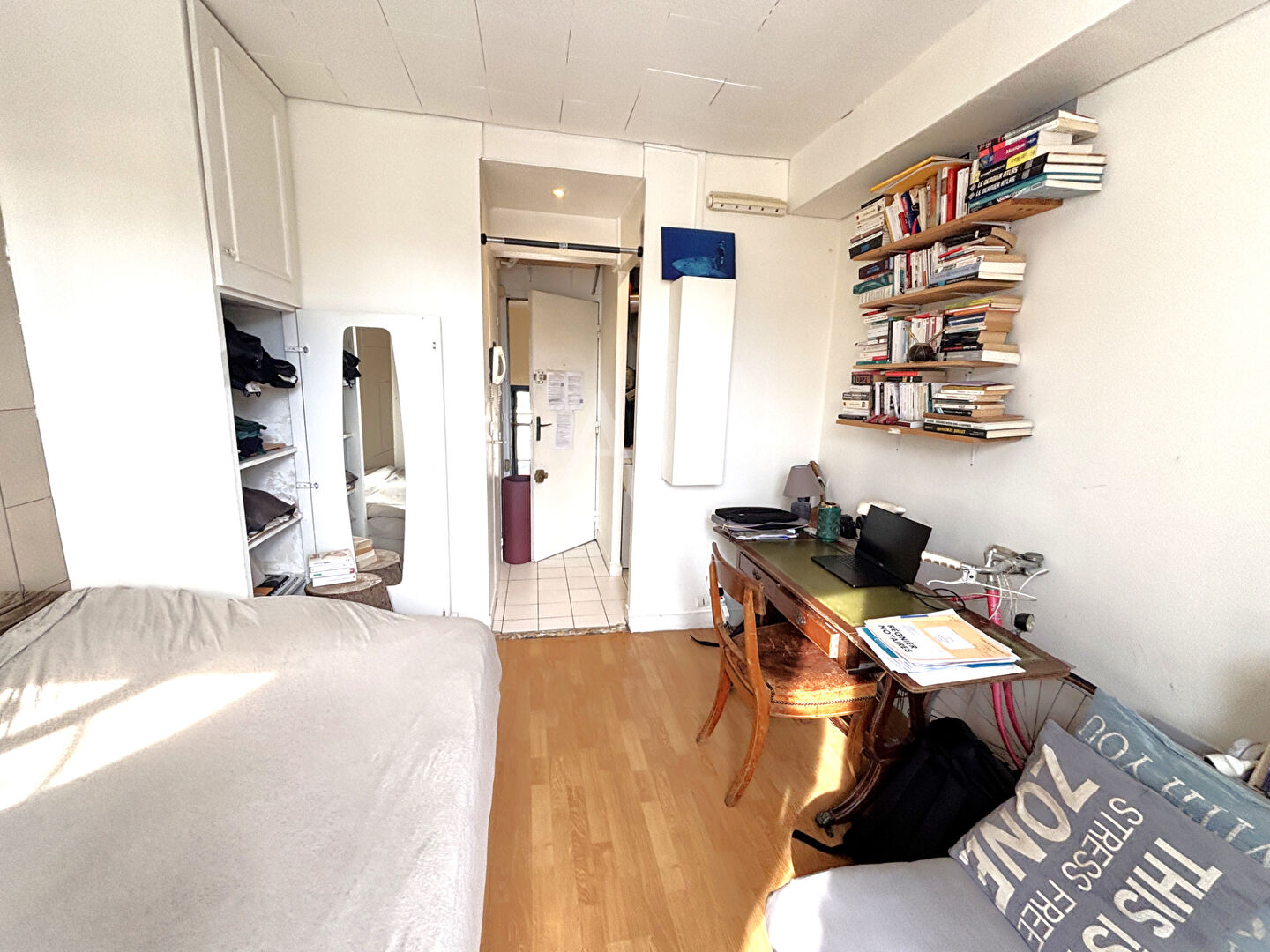 Photo Studio plein de charme au coeur du 11ème -Voltaire / Charonne- image 6/6