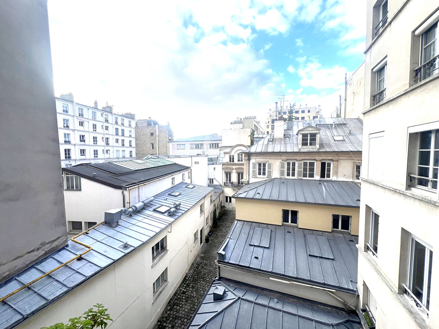 Agence immobilière de l'Adresse Voltaire