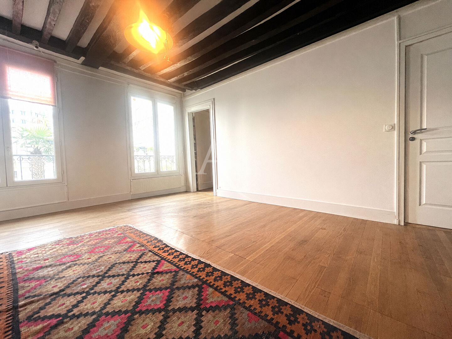 Agence immobilière de l'Adresse Voltaire