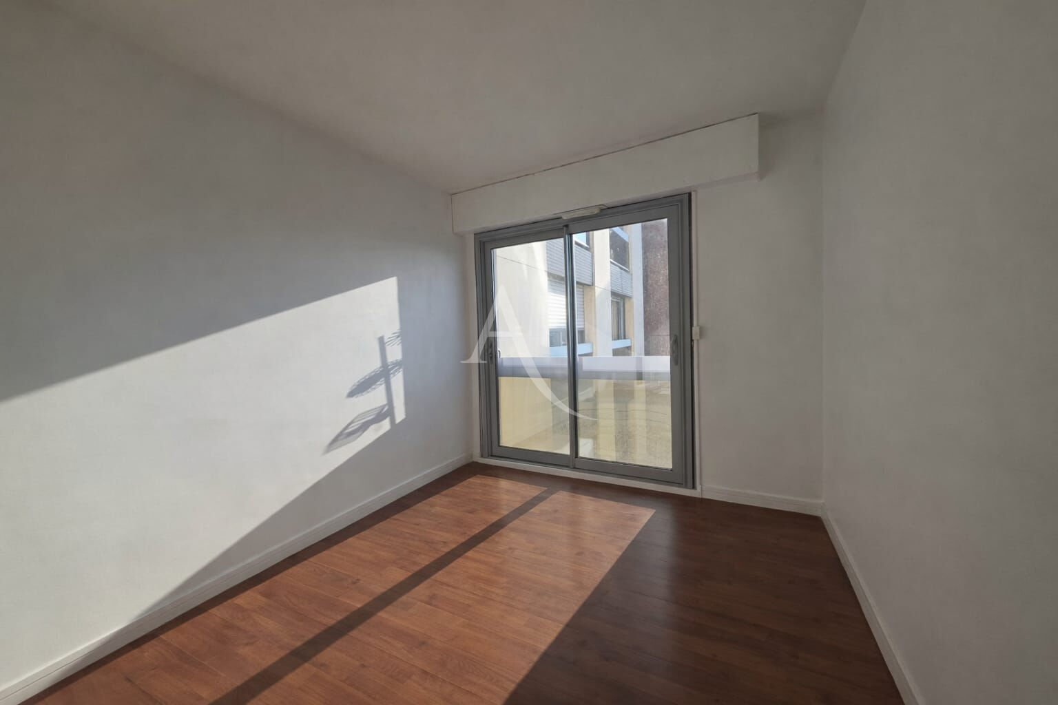 Agence immobilière de l'Adresse Voltaire