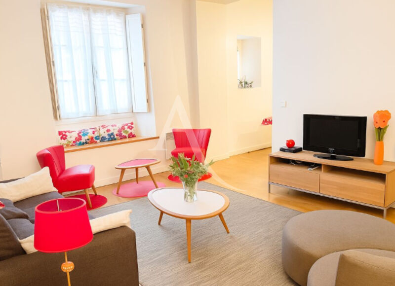 Agence immobilière de l'Adresse Voltaire