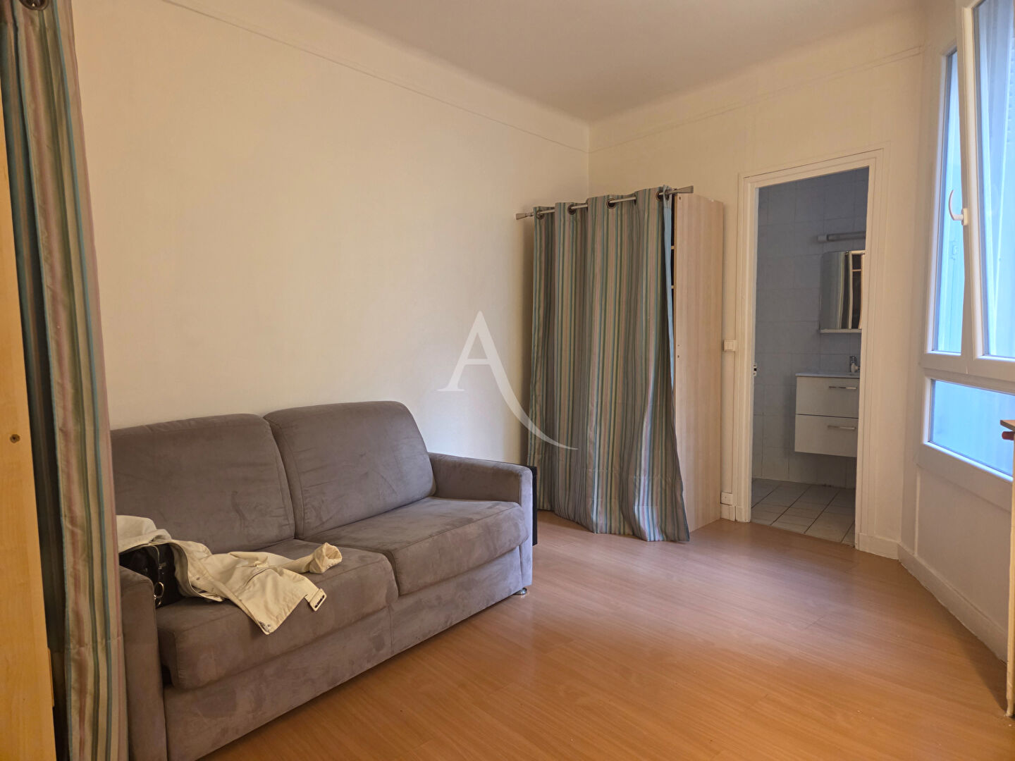 Agence immobilière de l'Adresse Voltaire