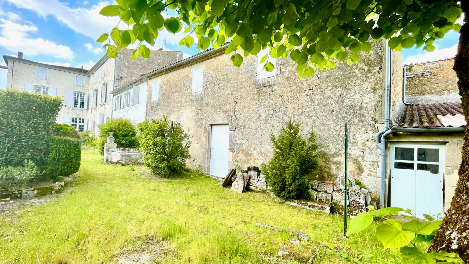 Agence immobilière de L'ADRESSE - CABINET CHESNEAU - CABINET CHESNEAU - La Rochelle