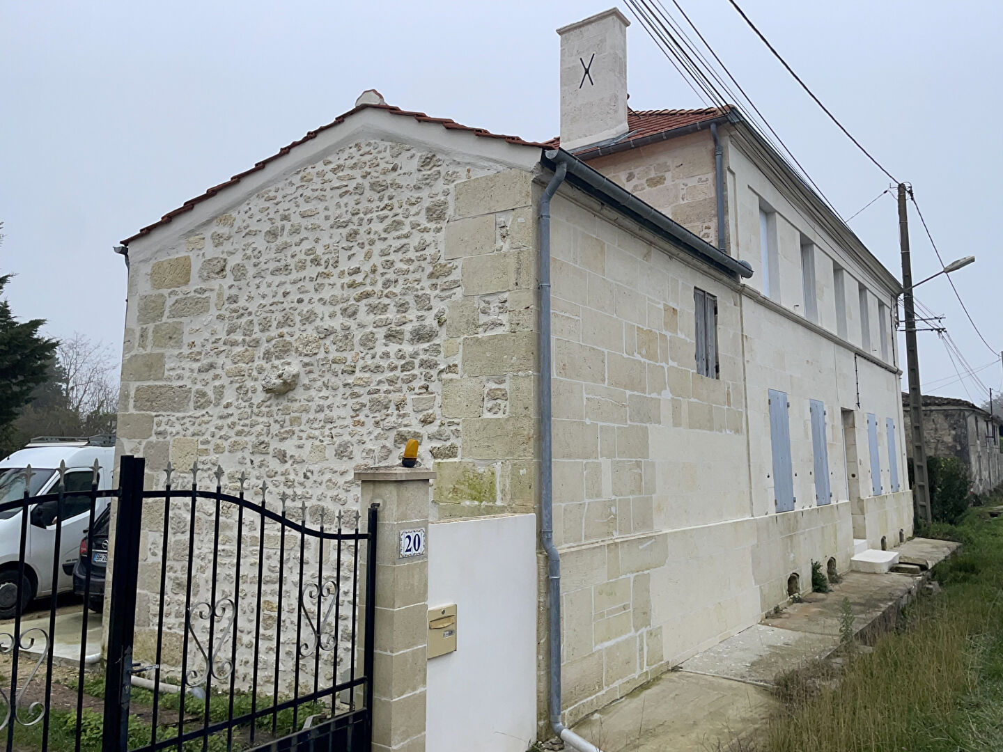 Maison Saint Georges Des Coteaux 4 pièce(s) 190 m²