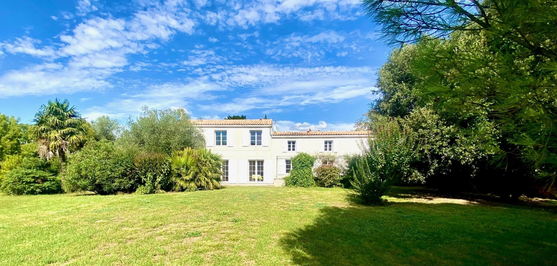 Agence immobilière de L'ADRESSE - CABINET CHESNEAU - CABINET CHESNEAU - La Rochelle