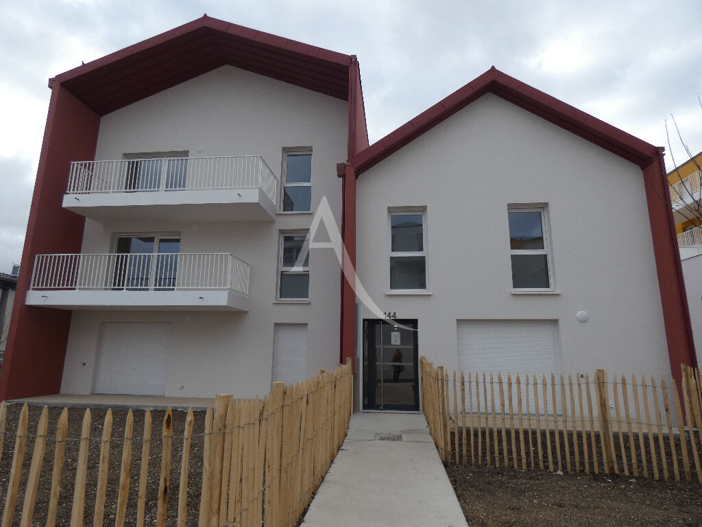 Photo Appartement Saint Jean De Braye 3 pièce(s) 62.23 m2 image 2/6