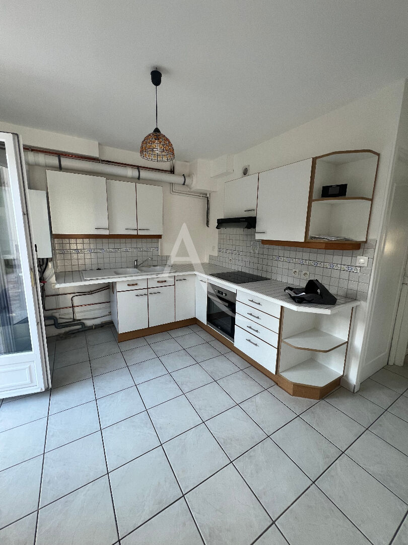 Photo Maison Checy 4 pièce(s) 92 m2 image 2/6