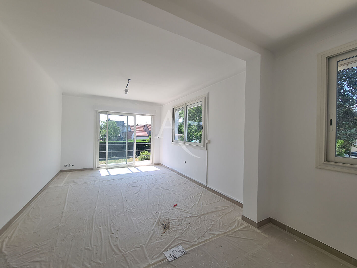 appartement  entièrement rénové de 53..38 m²