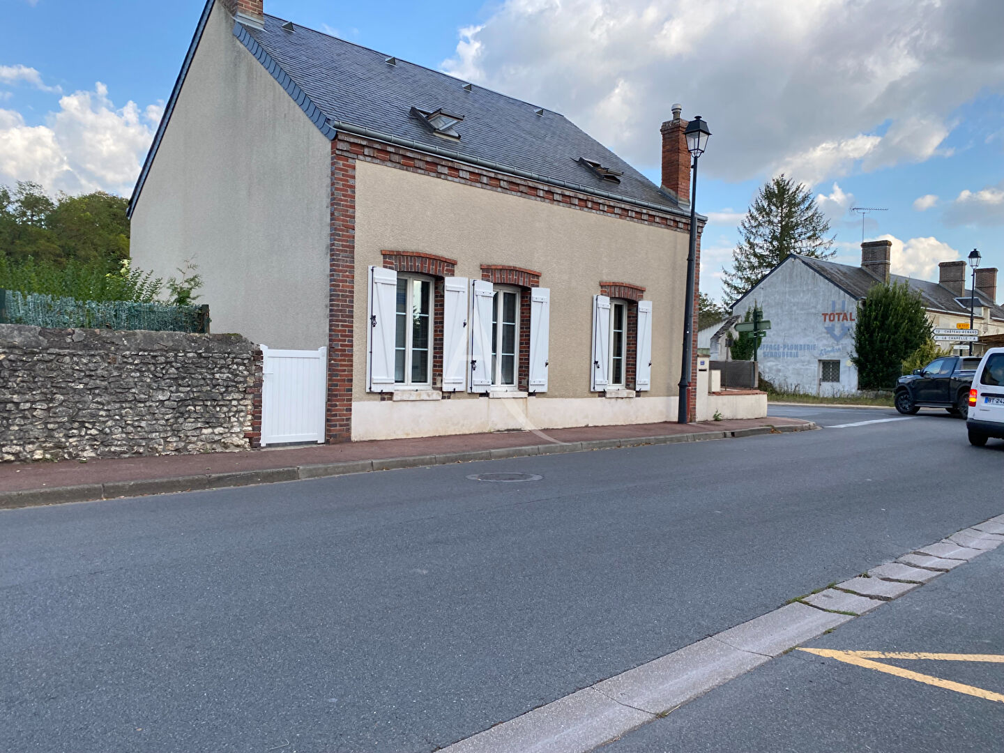 Agence immobilière de CABINET CHESNEAU - CABINET CHESNEAU - Fay aux Loges