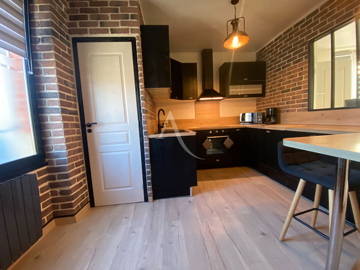 Agence immobilière de 
 CABINET CHESNEAU - CABINET CHESNEAU - Orléans 
