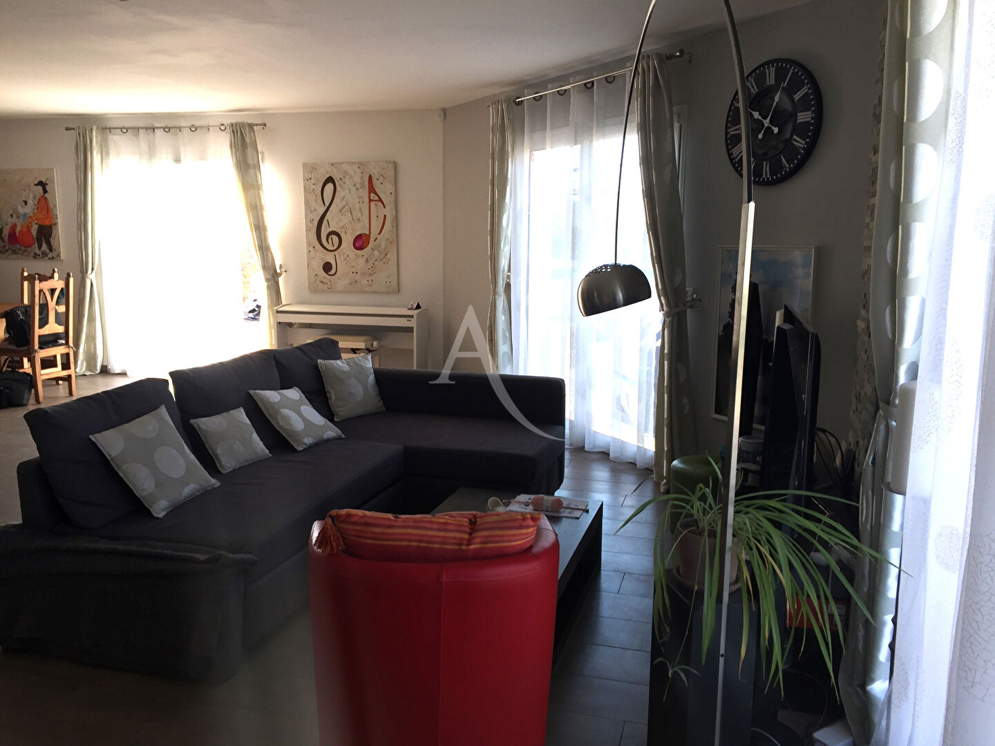Photo maison d'architecte à Marigny-les-Usages image 4/6
