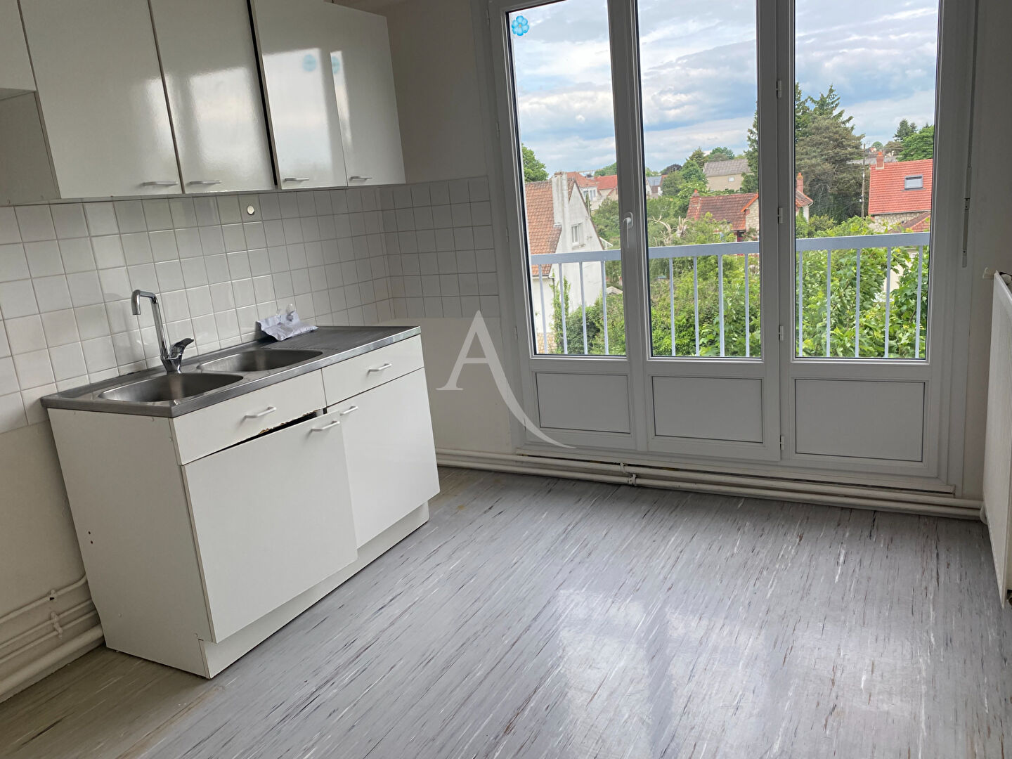Agence immobilière de CABINET CHESNEAU - CABINET CHESNEAU - Fay aux Loges