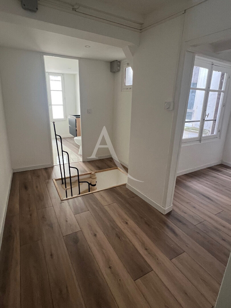 Agence immobilière de 
 CABINET CHESNEAU - CABINET CHESNEAU - Orléans 
