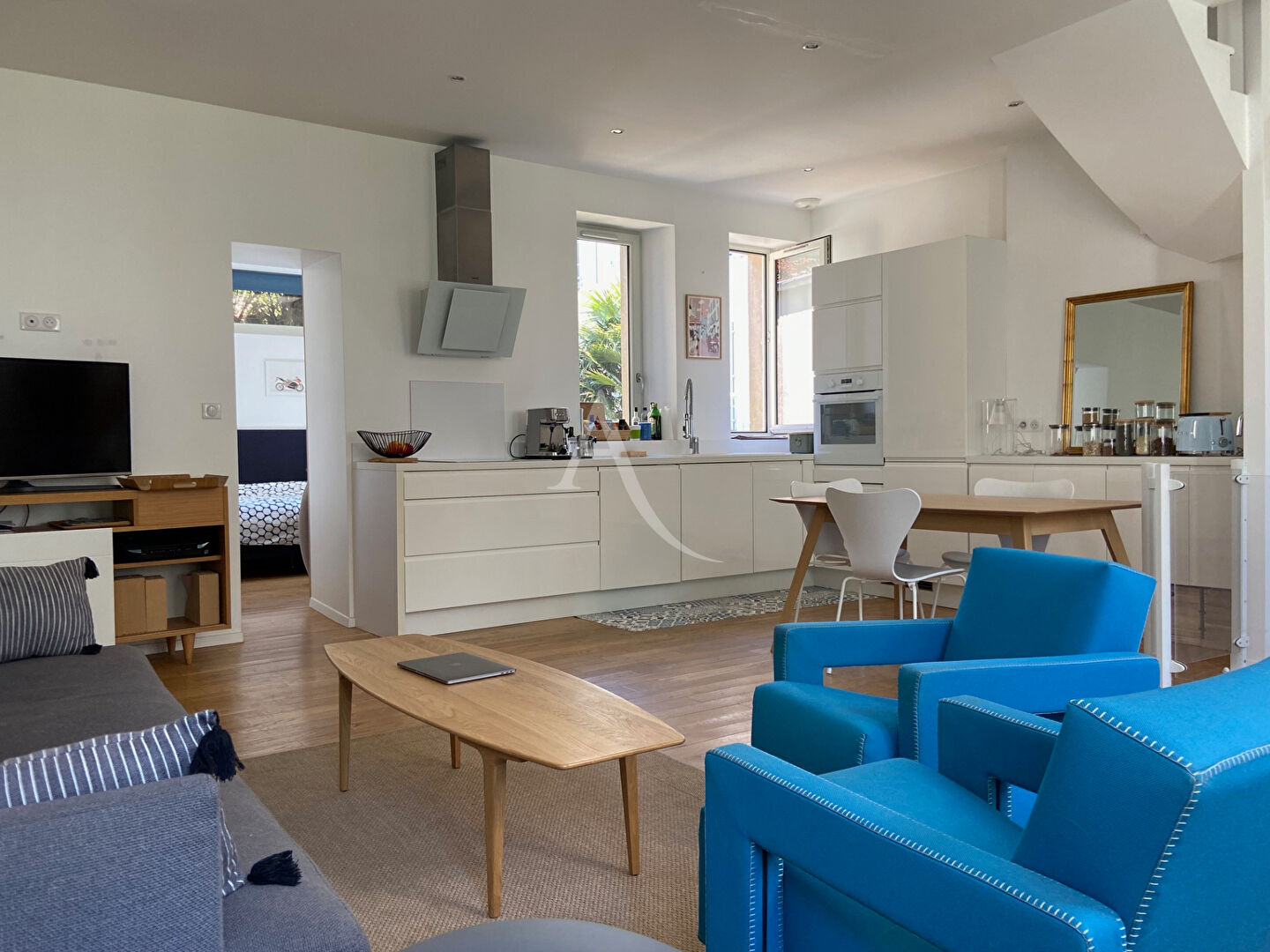 Agence immobilière de L'ADRESSE - CABINET CHESNEAU - CABINET CHESNEAU - La Rochelle