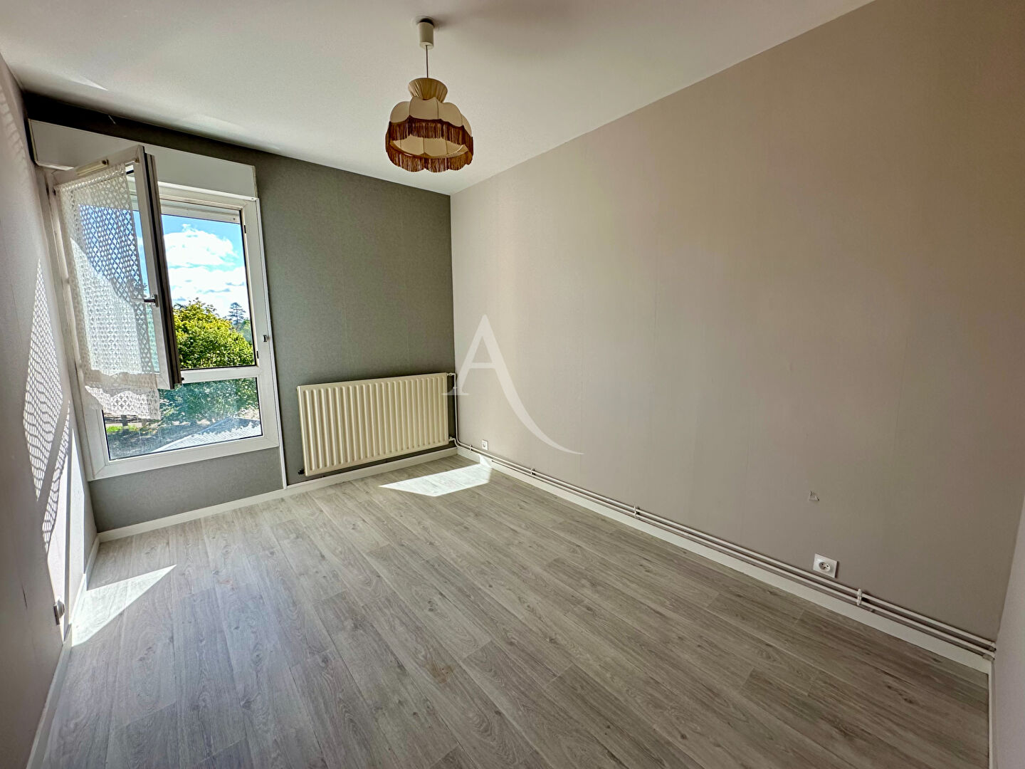 Photo Appartement Saint Jean De Braye  3 pièce(s) 64.11 m2 image 6/6