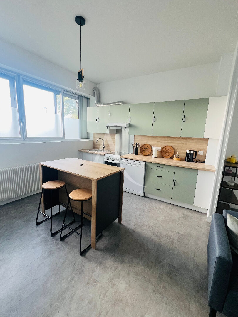 Photo Appartement Orleans  2 pièce(s) 40 m2 image 1/6