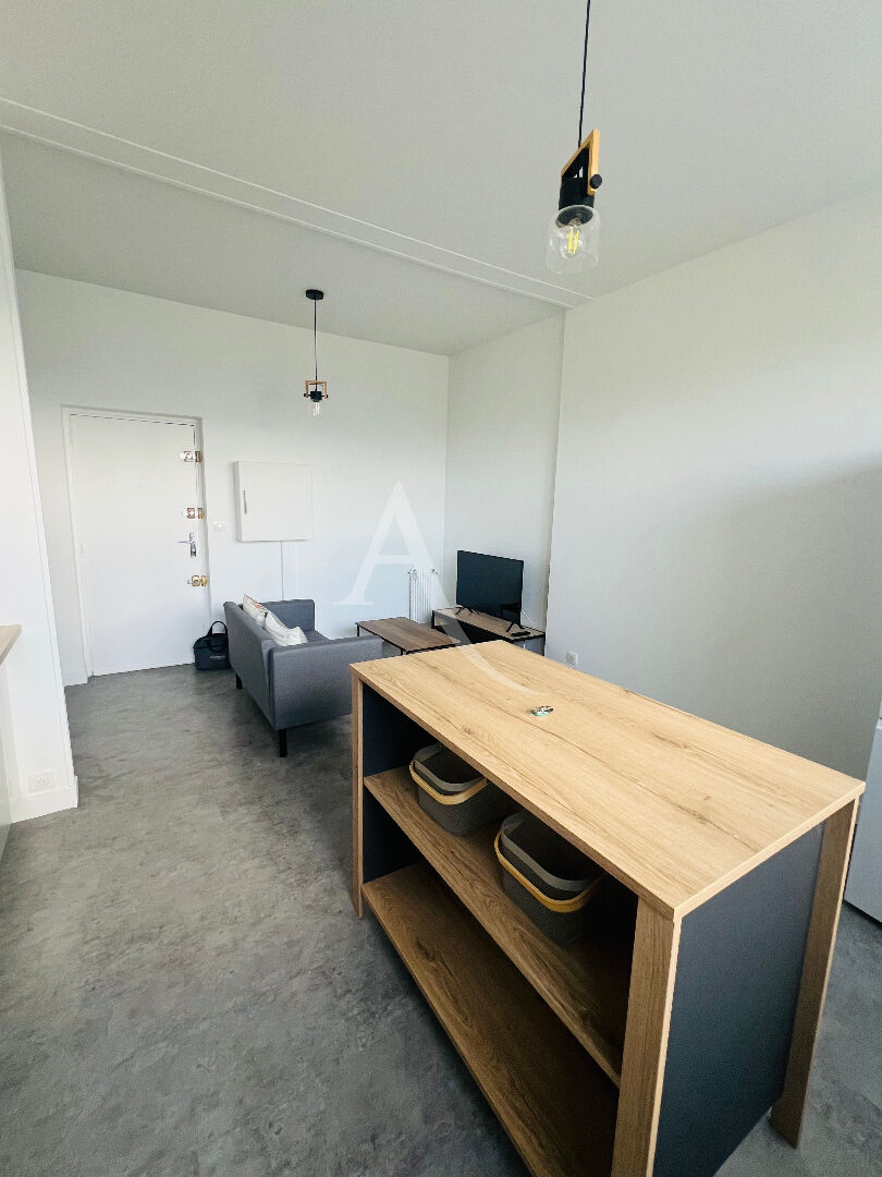 Photo Appartement Orleans  2 pièce(s) 40 m2 image 5/6