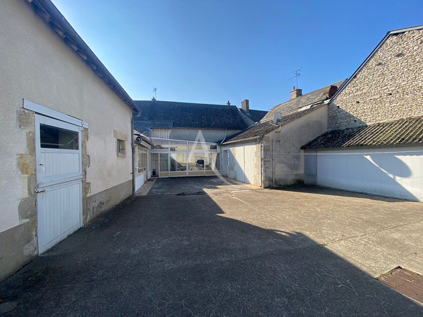Agence immobilière de CABINET CHESNEAU - CABINET CHESNEAU - Neuville aux bois