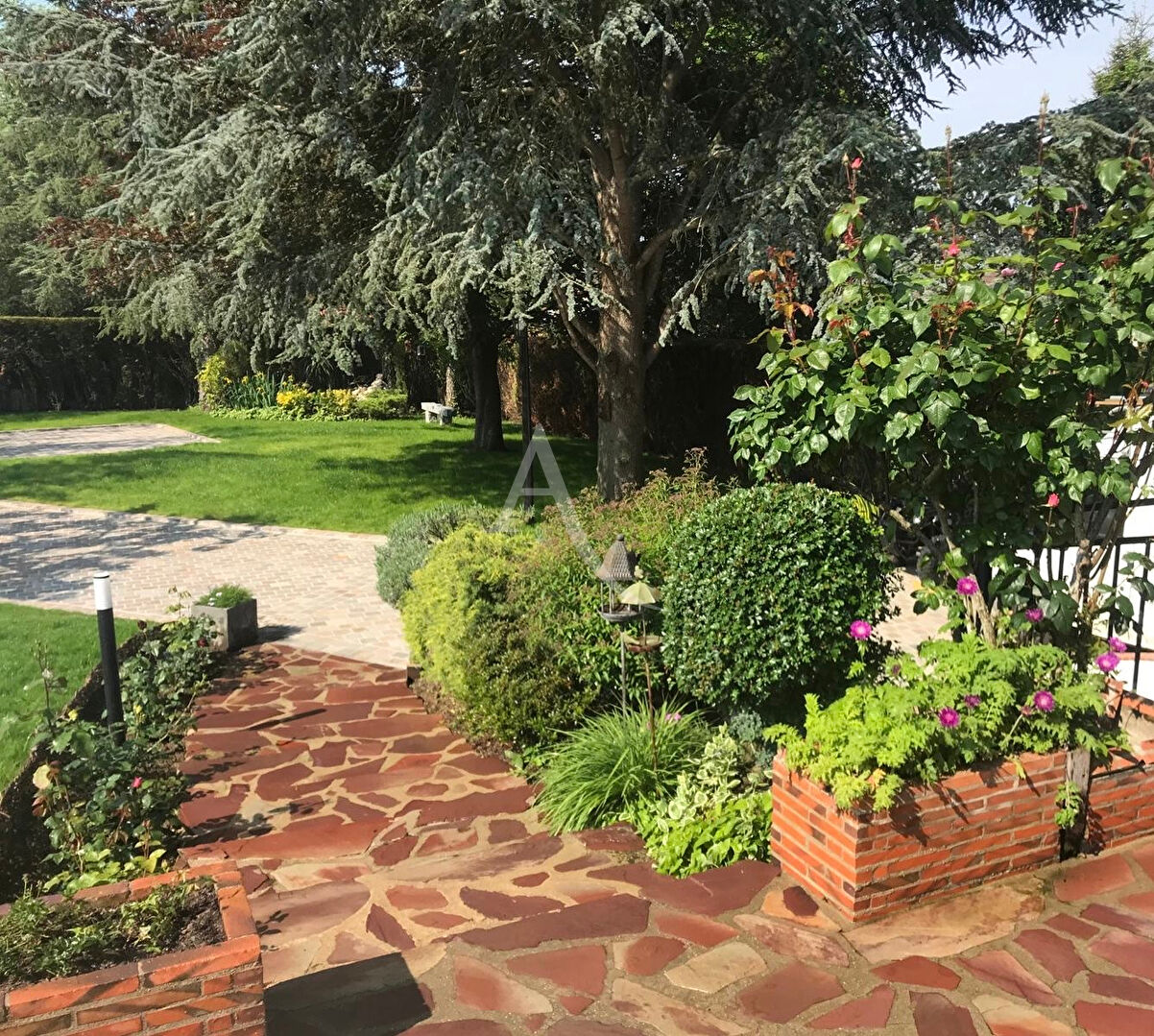 Photo Maison Sandillon 7 pièce(s) 185 m2 image 2/6