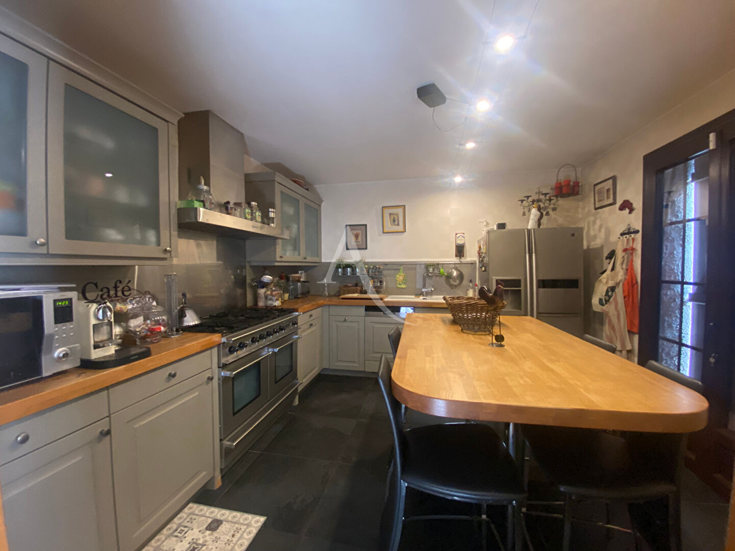 Photo Maison Sandillon 7 pièce(s) 185 m2 image 4/6