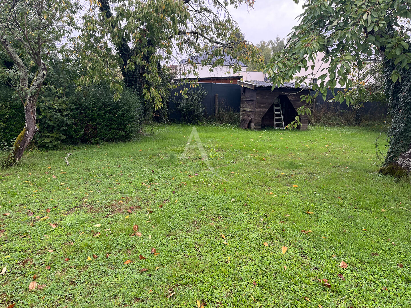 Photo CHECY AU CALME TERRAIN A BATIR image 2/4
