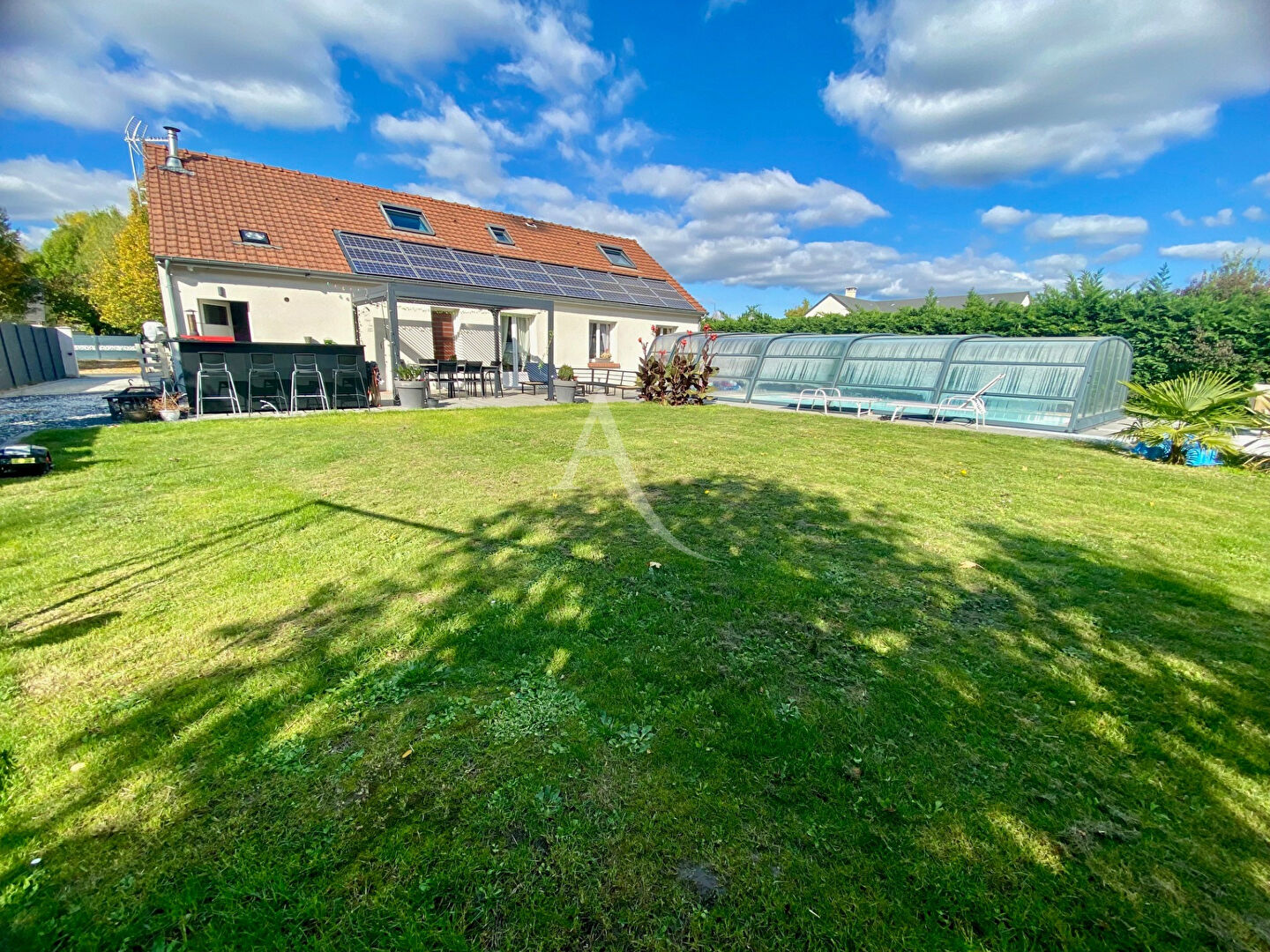 Agence immobilière de 
 CABINET CHESNEAU - CABINET CHESNEAU - Orléans 
