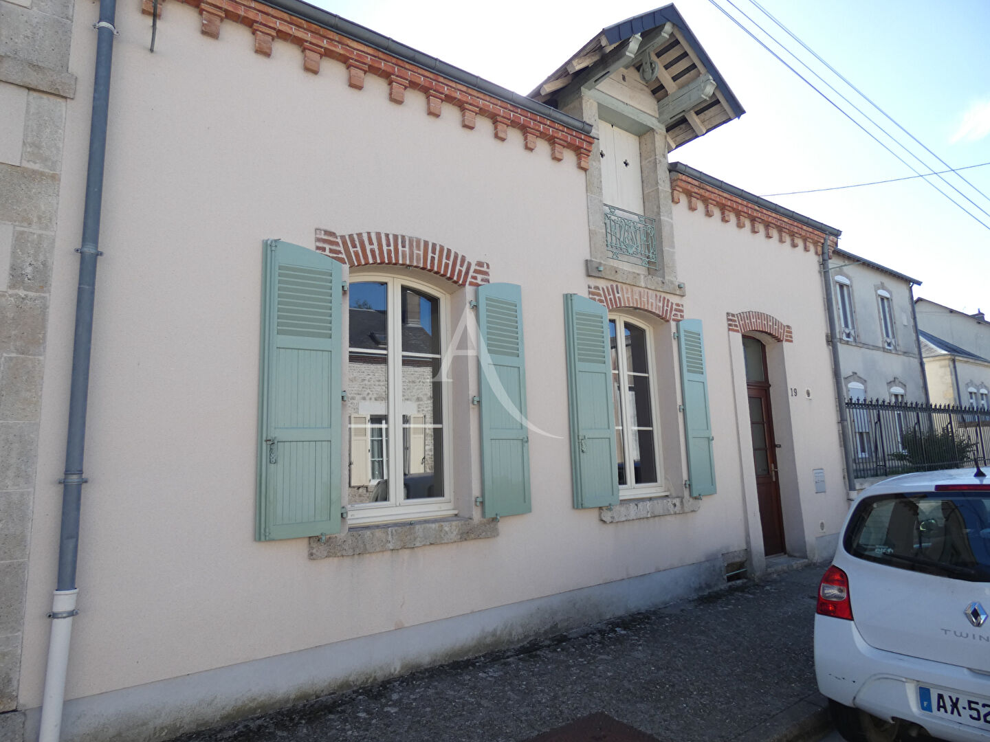 Agence immobilière de CABINET CHESNEAU - CABINET CHESNEAU - Neuville aux bois