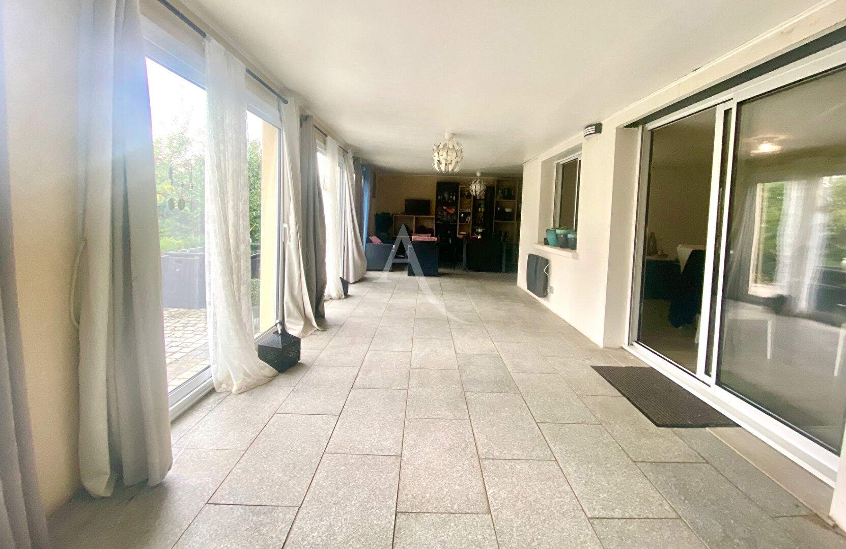 Photo Maison familiale  Sandillon 5 chambres , jardin. image 5/6