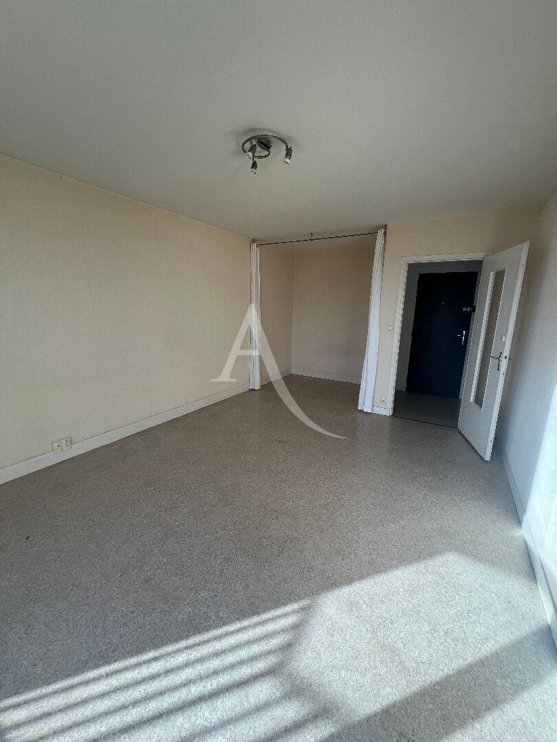 Photo Appartement Orleans  1 pièce(s) image 4/6