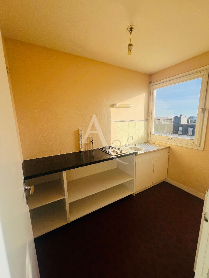 Photo Appartement Orleans  1 pièce(s) image 5/6