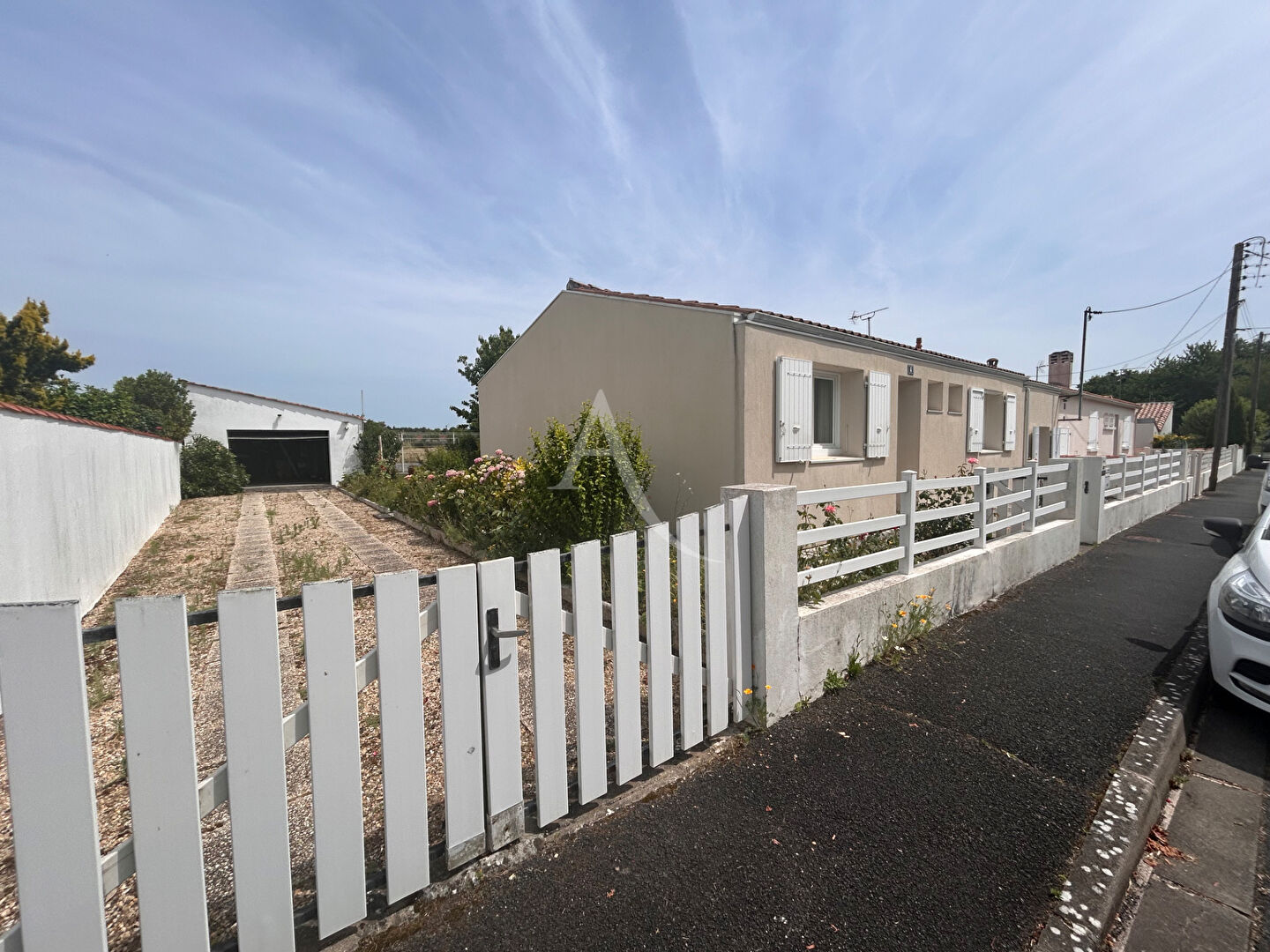 Agence immobilière de L'ADRESSE - CABINET CHESNEAU - CABINET CHESNEAU - La Rochelle