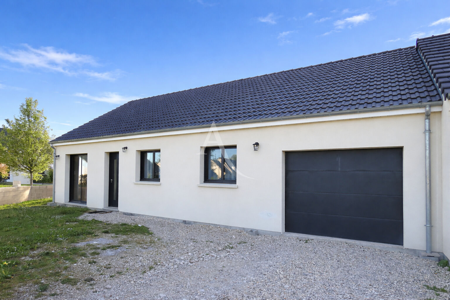 Agence immobilière de CABINET CHESNEAU - CABINET CHESNEAU - Neuville aux bois