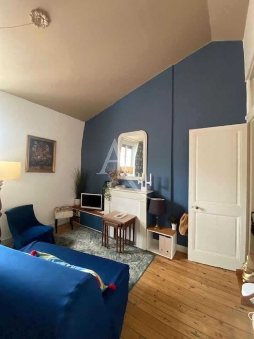 Agence immobilière de L'ADRESSE - CABINET CHESNEAU - CABINET CHESNEAU - La Rochelle