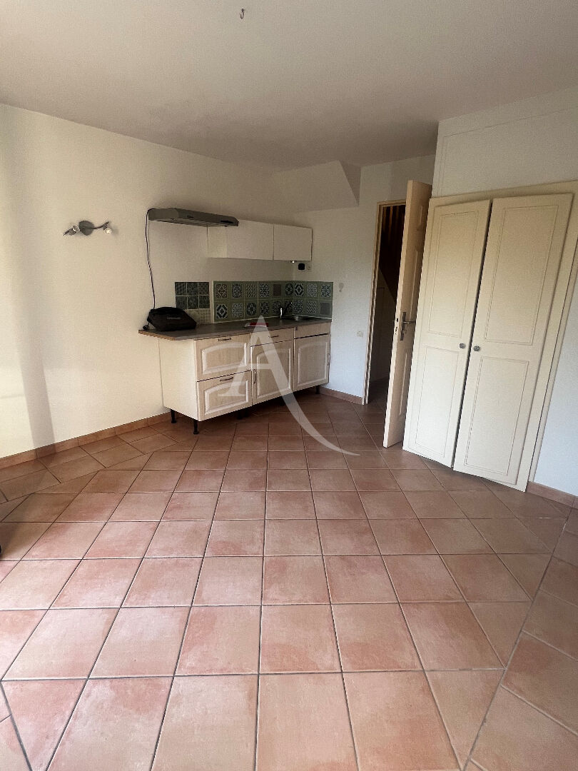 Maison ARDON   2 pièce(s)   40 m2