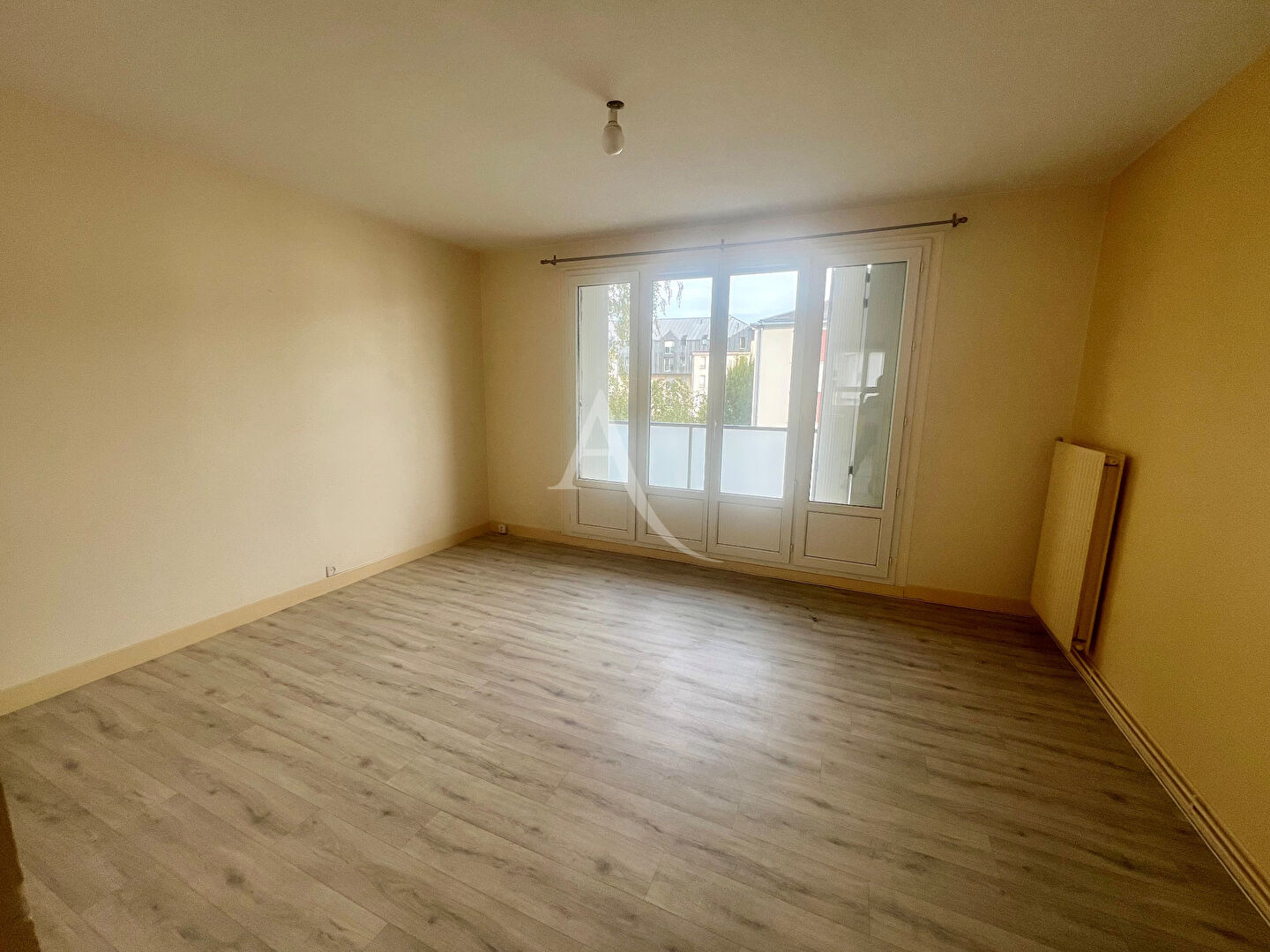 Agence immobilière de CABINET CHESNEAU - CABINET CHESNEAU - Saint Jean de Braye