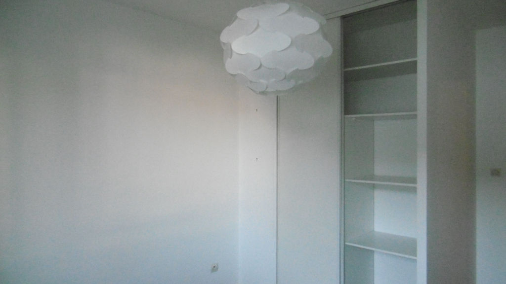 Photo SECTEUR NEY - T4 NON MEUBLE - DISPONIBLE LE 17/11 image 5/6